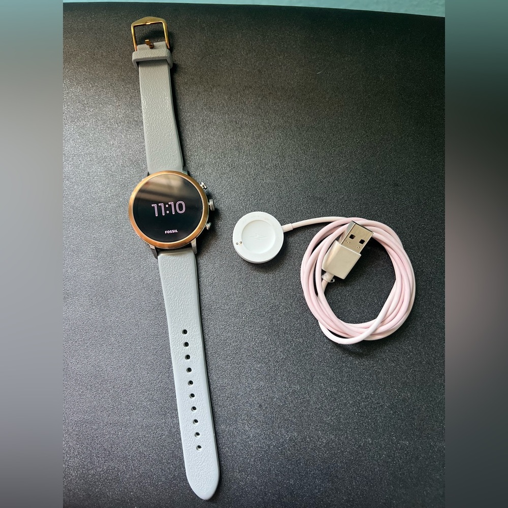 Fossil Gen 4 Smartwatch Q Venture HR Gray Leather